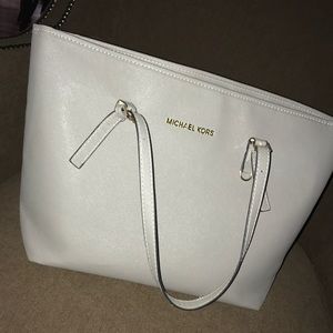Light grey Michael Kors purse